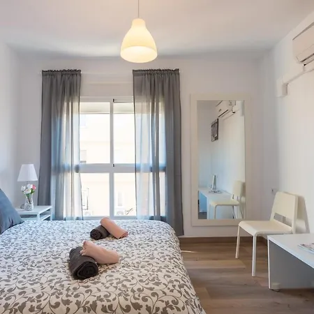 Soho Centro Terrace 2 Rooms Young People Only Malaga Exterior photo